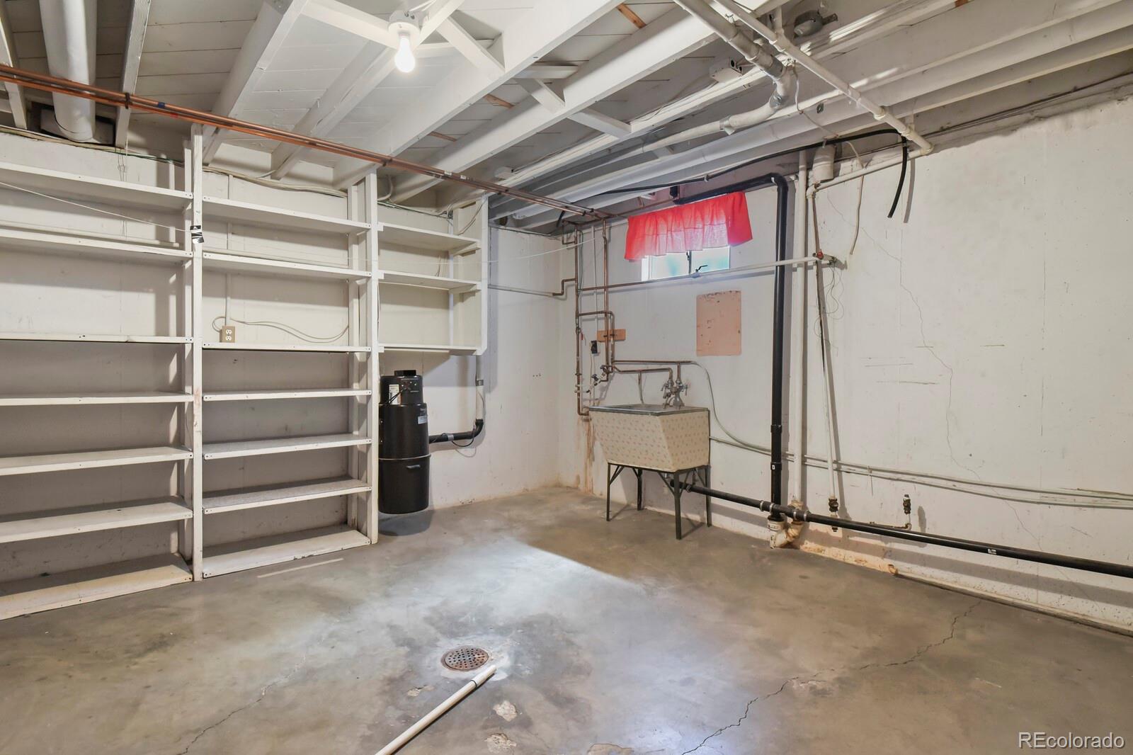 2281 Samuel Drive