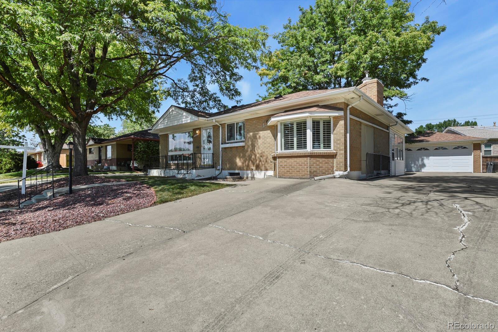 2281 Samuel Drive