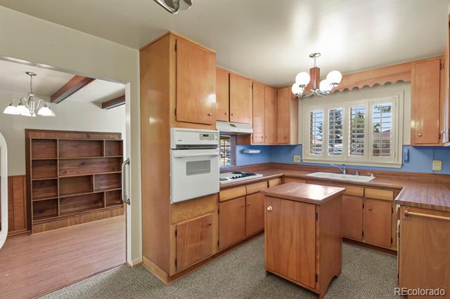 2281 Samuel Drive