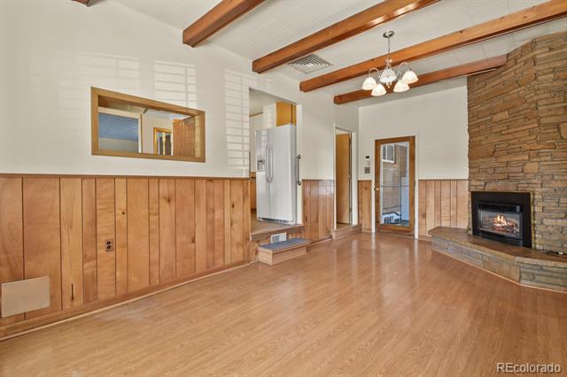 2281 Samuel Drive
