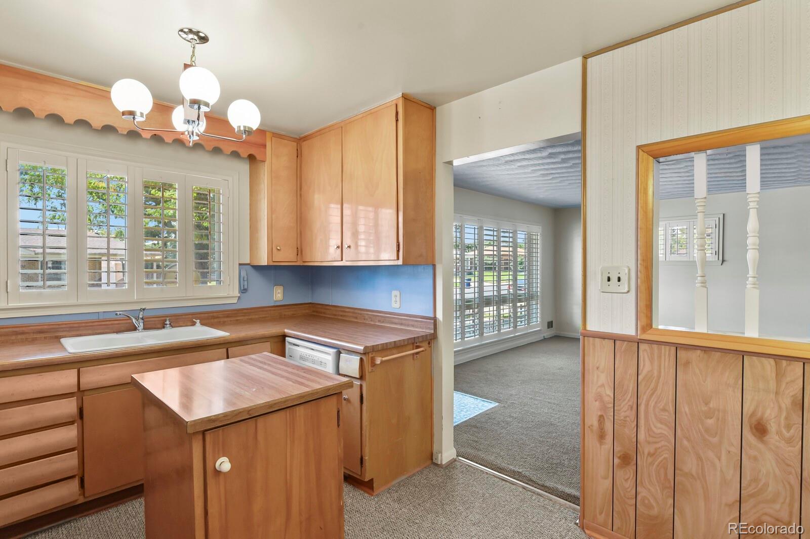 2281 Samuel Drive