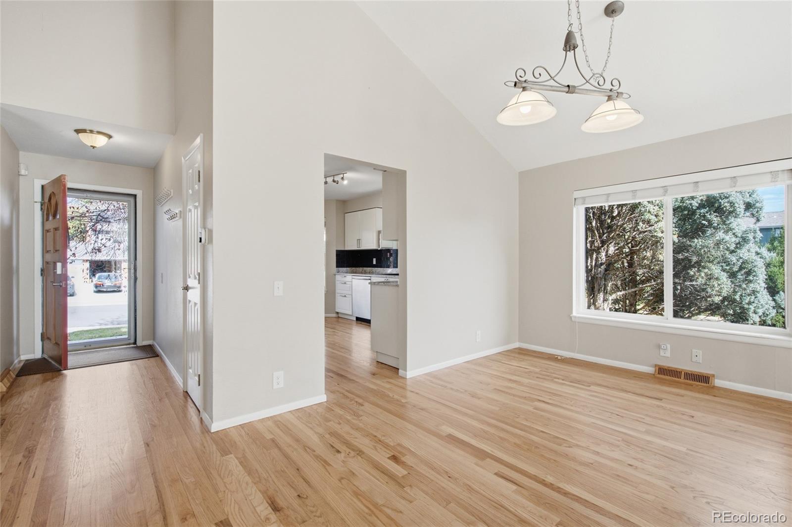 11104 W San Juan Range Road