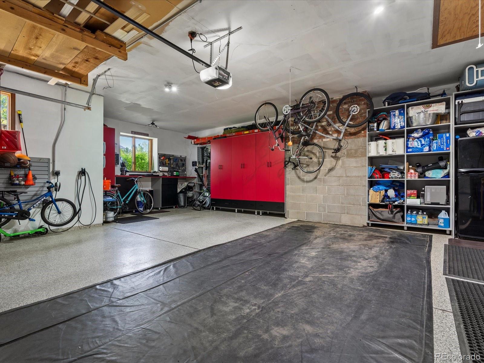 7646 S Bear Mountain