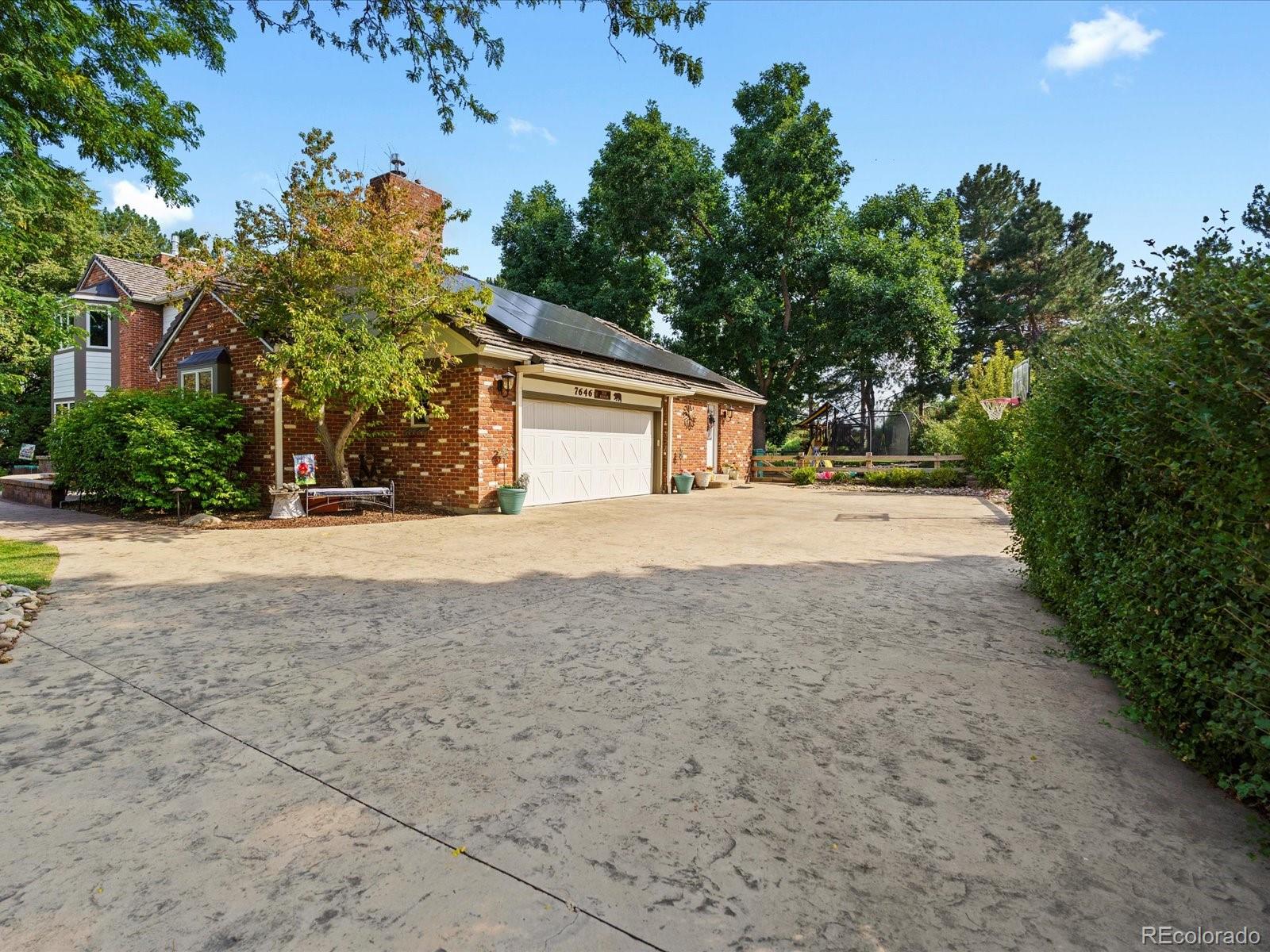 7646 S Bear Mountain