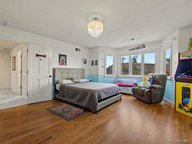 7646 S Bear Mountain