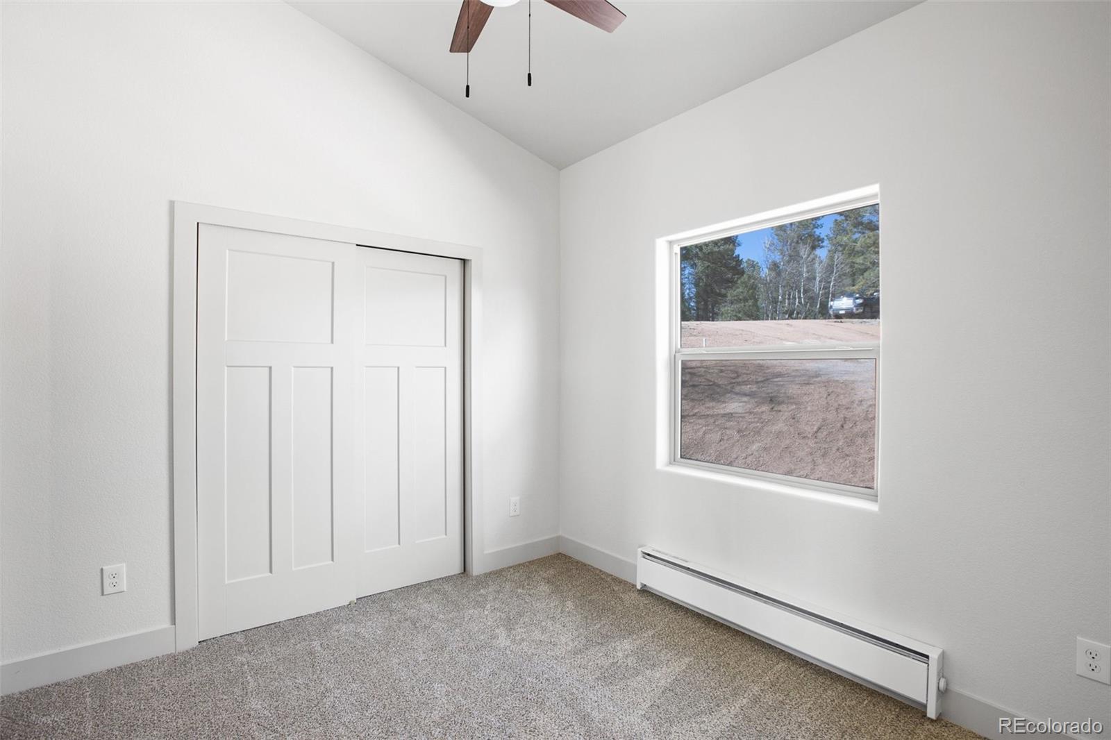 52 W Eldorado Circle