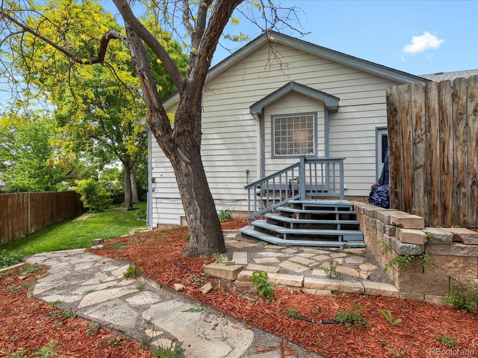 1130 Country Acres Drive
