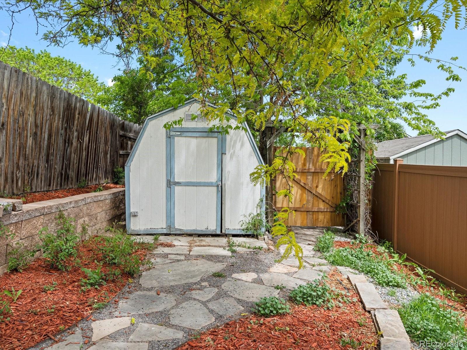 1130 Country Acres Drive