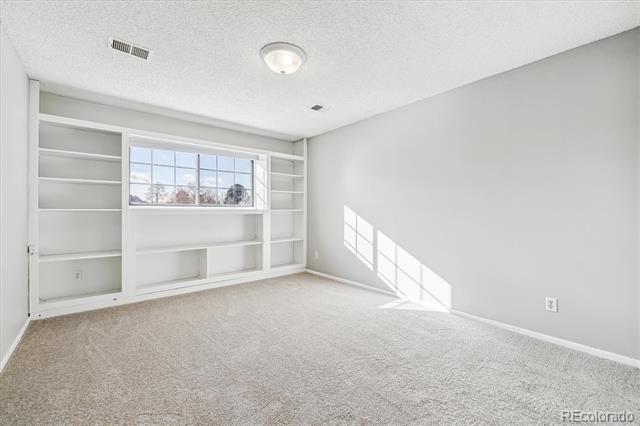 12602 E Warren Drive Unit: D