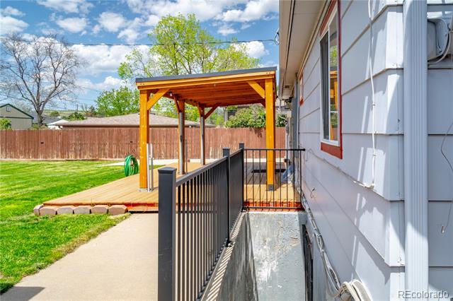 1035 Quartz Street
