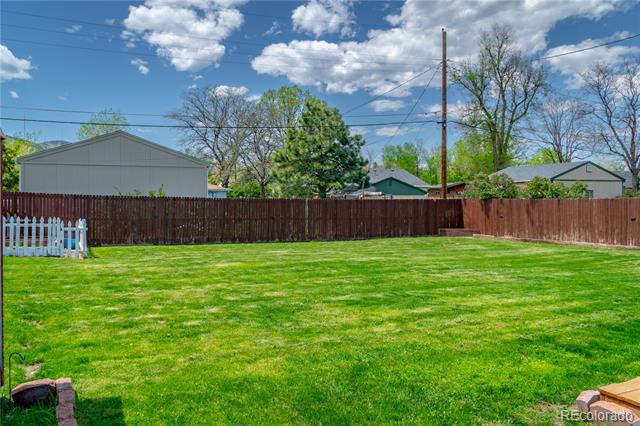 1035 Quartz Street