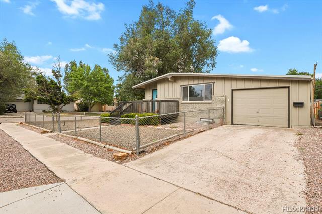 1535 Mount Everett Street