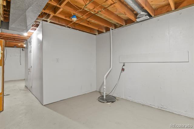 1535 Mount Everett Street