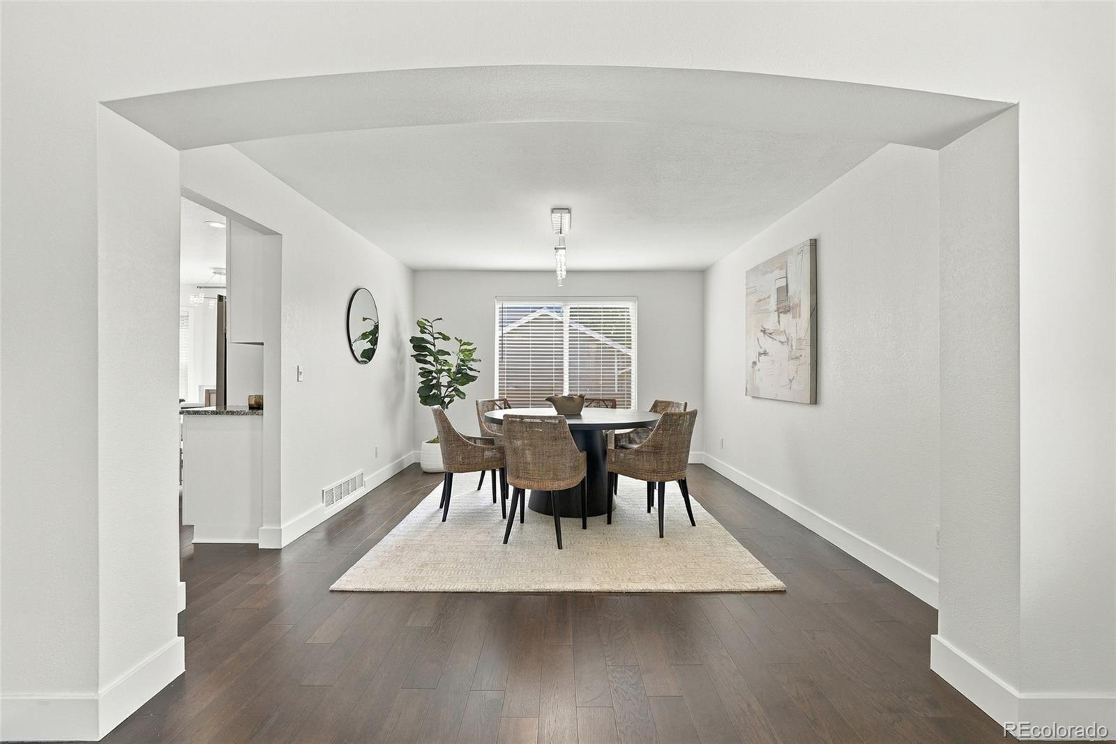 5070 S Olathe