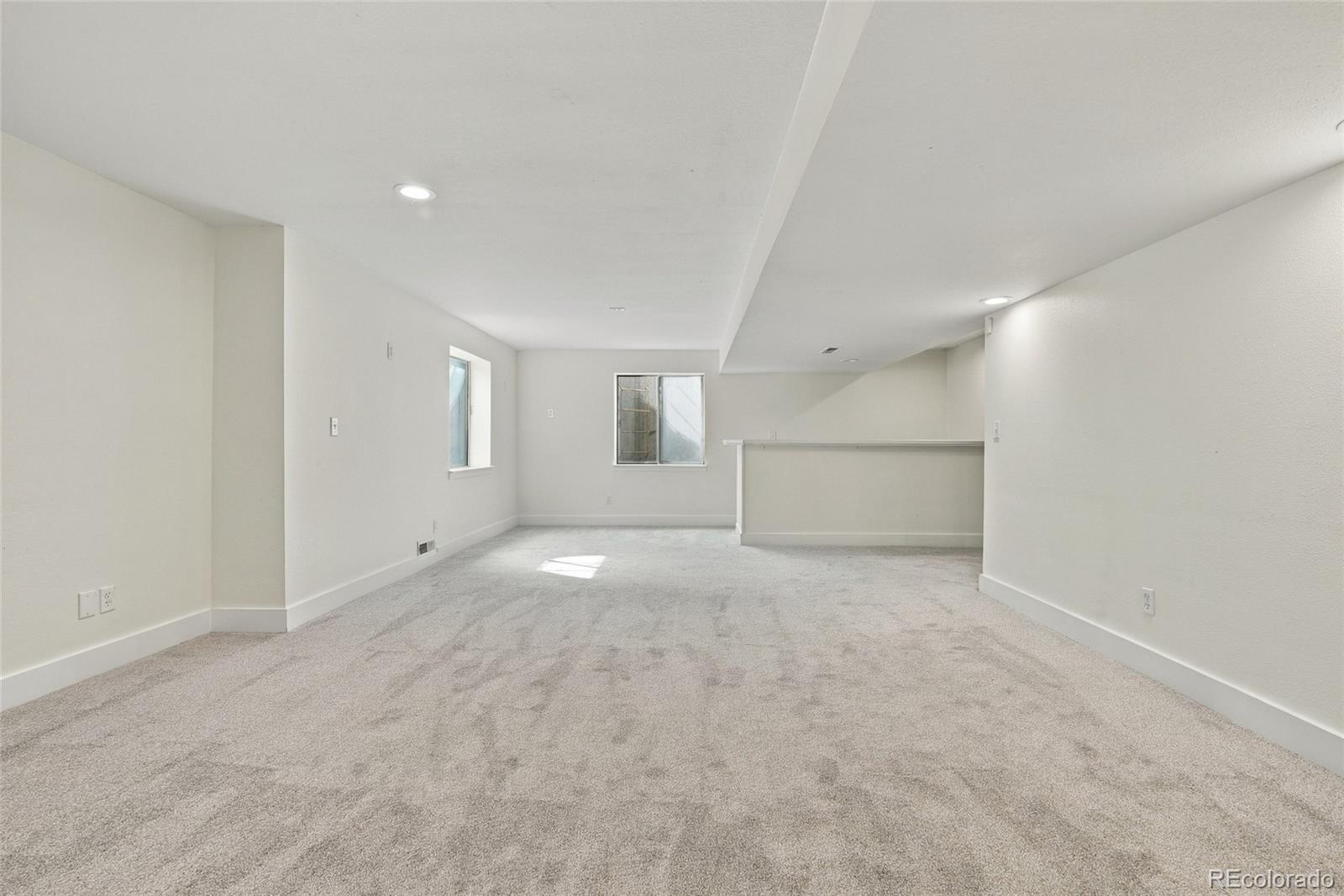 5070 S Olathe