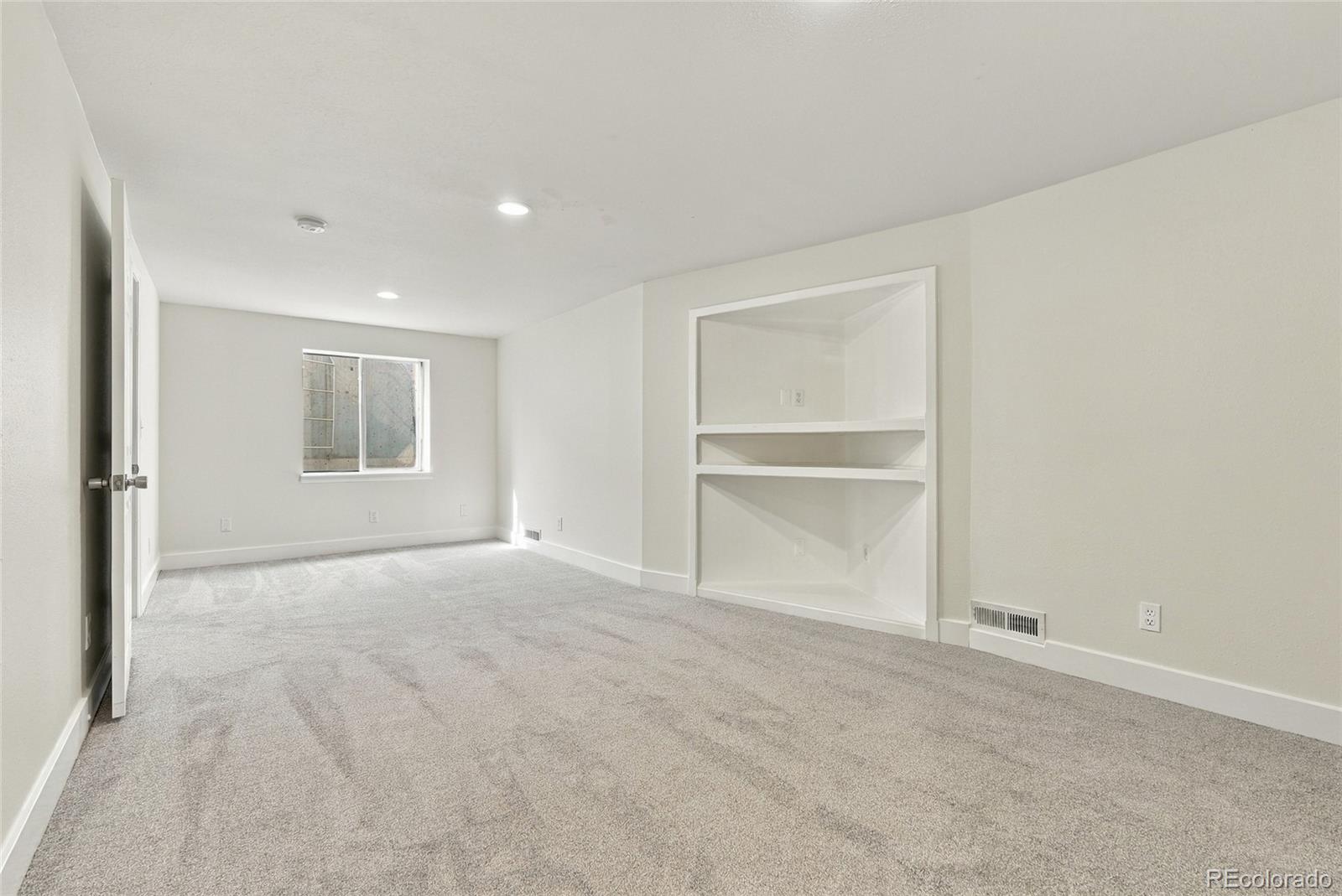 5070 S Olathe
