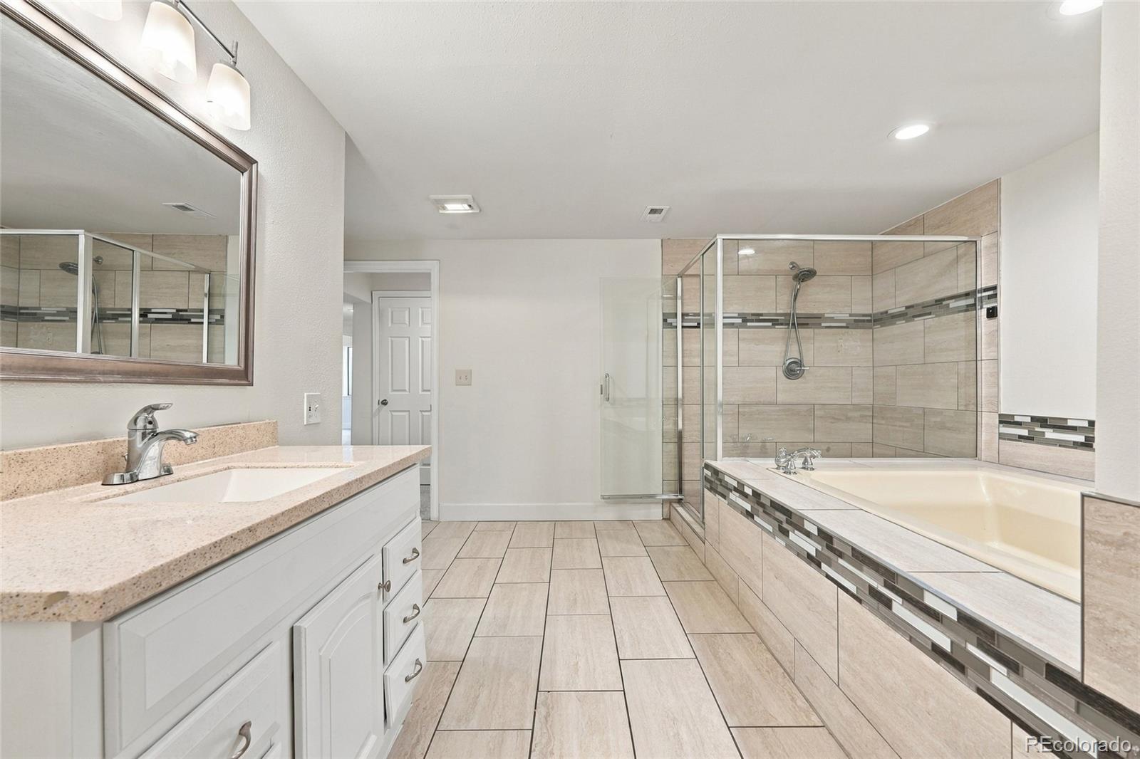 5070 S Olathe