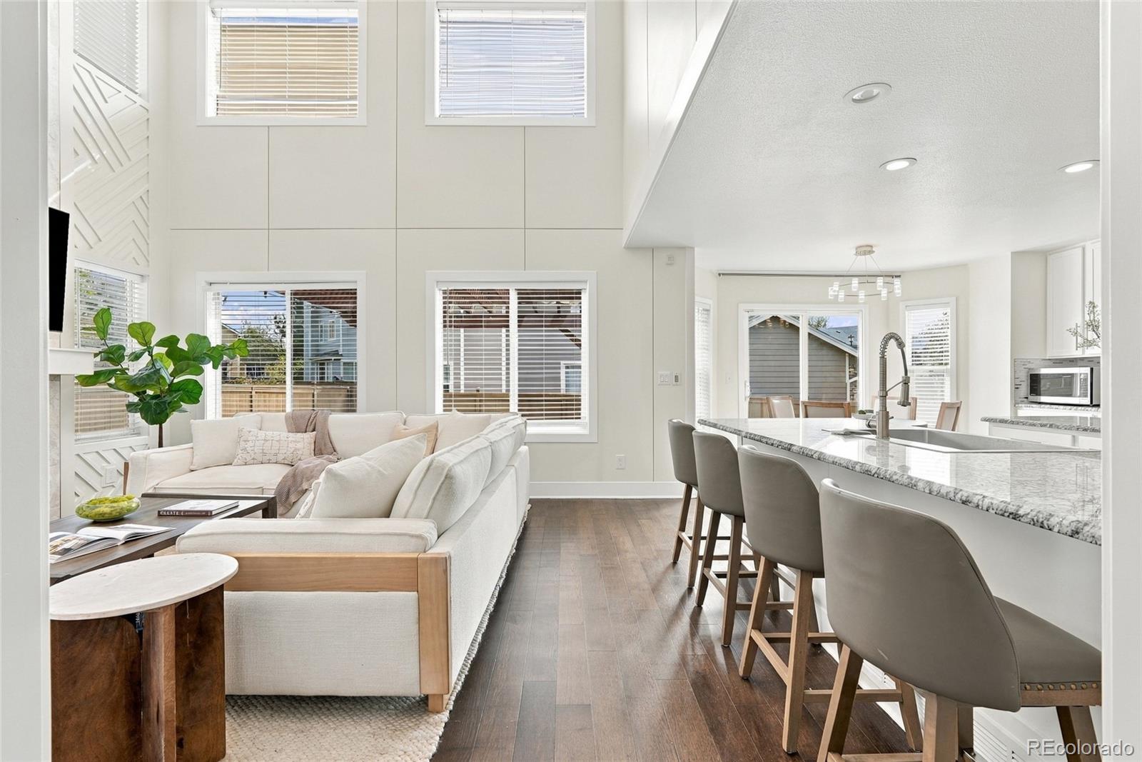 5070 S Olathe
