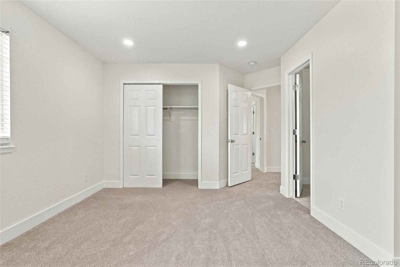 5070 S Olathe