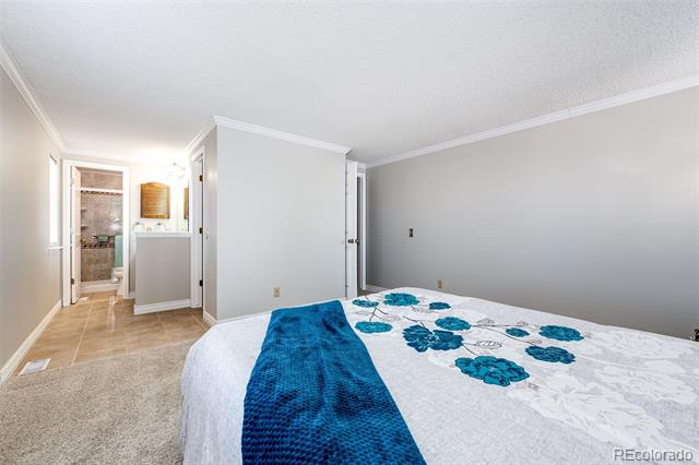 3562 S Richfield Circle
