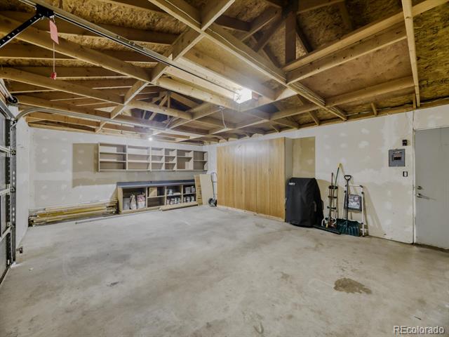 1105 Leyden Street