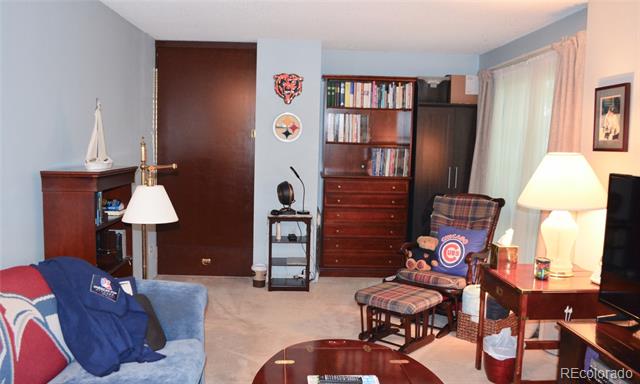 2815 S Locust Street Unit: F