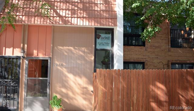 2815 S Locust Street Unit: F