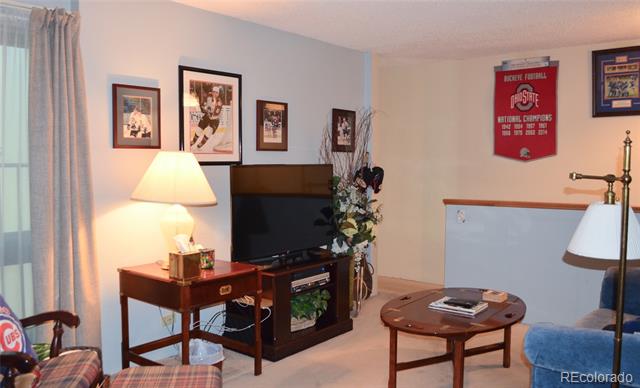 2815 S Locust Street Unit: F