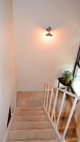 2815 S Locust Street Unit: F