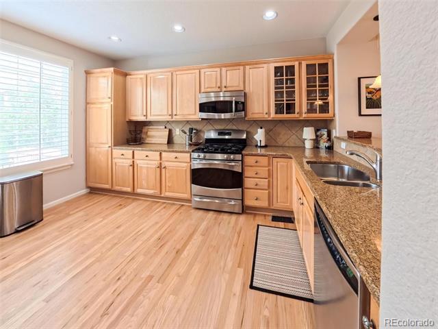592 Brookhurst Avenue Unit: 26E