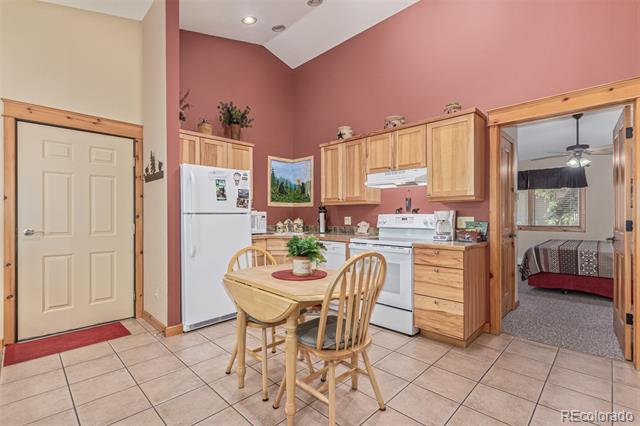 2100 Fall River Road Unit: 8