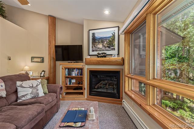 2100 Fall River Road Unit: 8