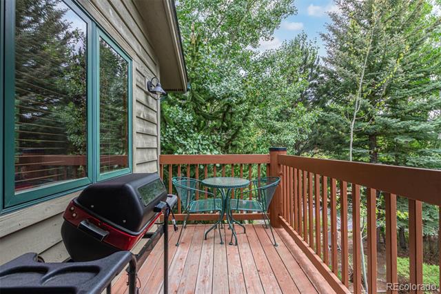 2100 Fall River Road Unit: 8