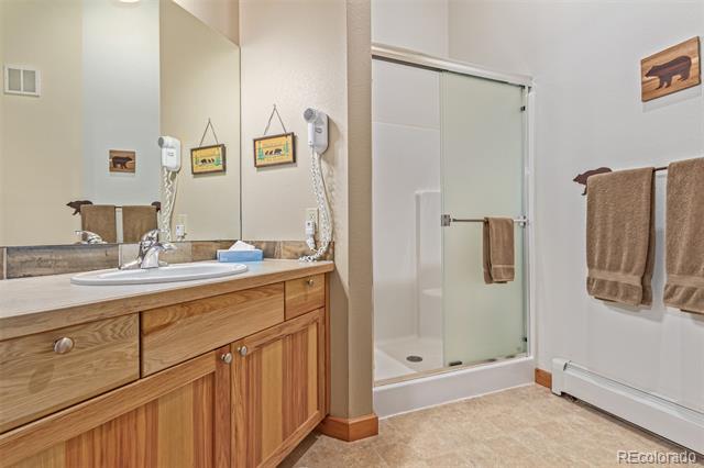 2100 Fall River Road Unit: 8
