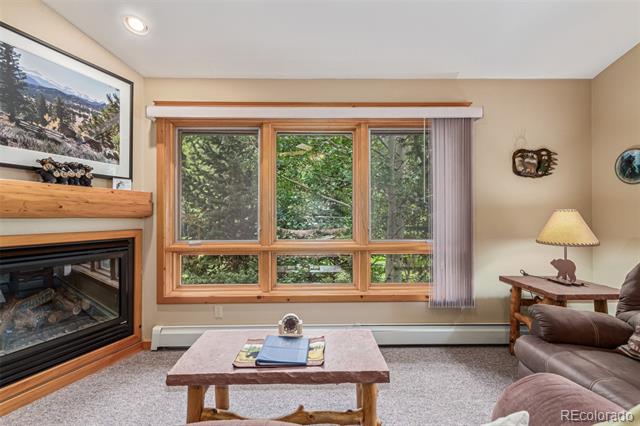 2100 Fall River Road Unit: 8