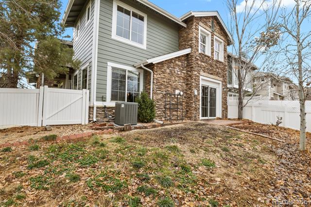16 Whitehaven Circle
