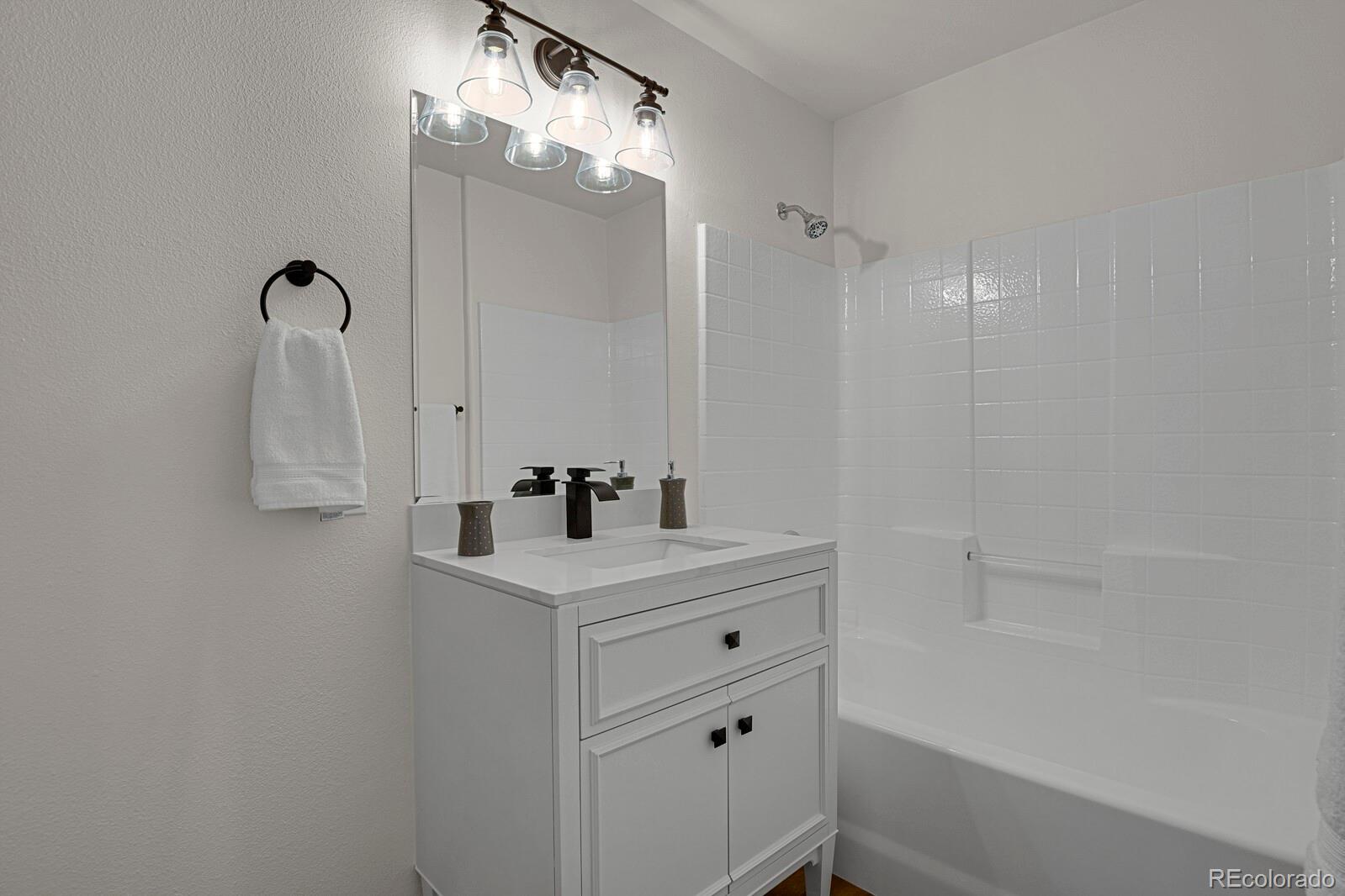 1116 Opal Street Unit: 101