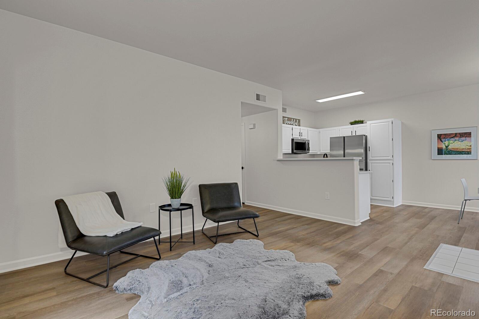 1116 Opal Street Unit: 101