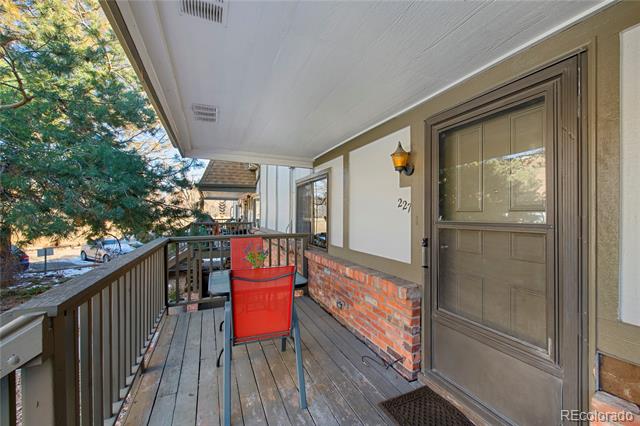 2700 S Holly Street Unit: 227