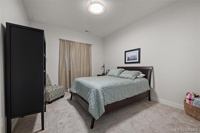 6823 Surrey Trail