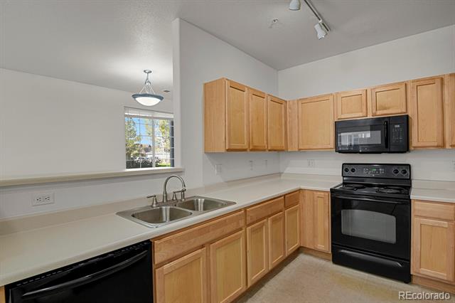 5255 Memphis Street Unit: 1105