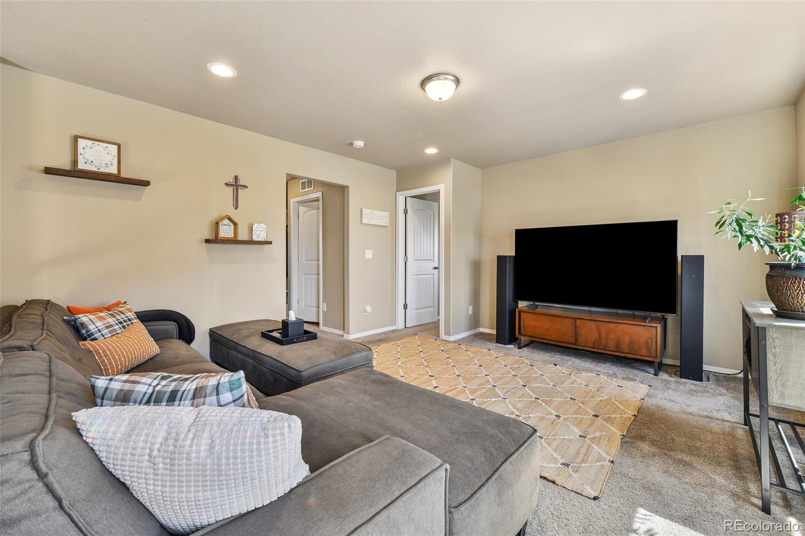 3750 Vineyard Circle