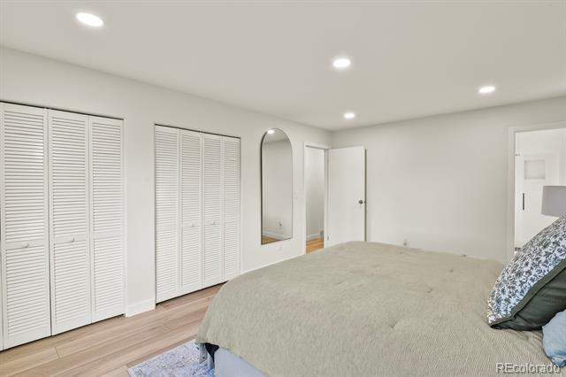 3825 E Cresta Loma Circle