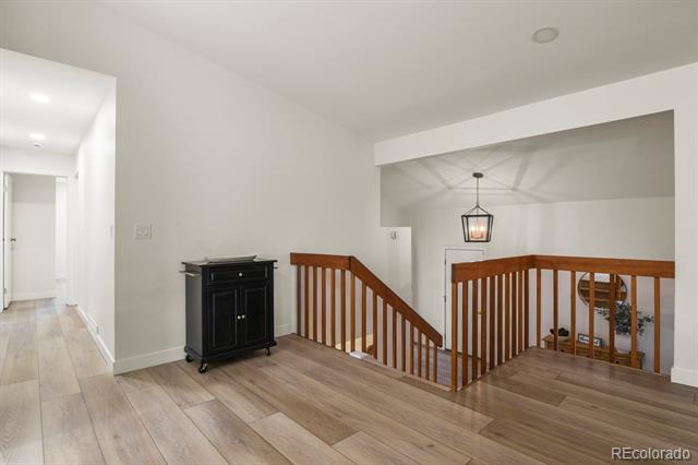 3825 E Cresta Loma Circle