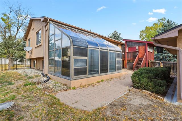 3825 E Cresta Loma Circle