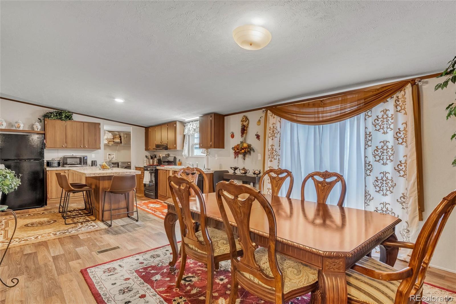 6500 E 88th