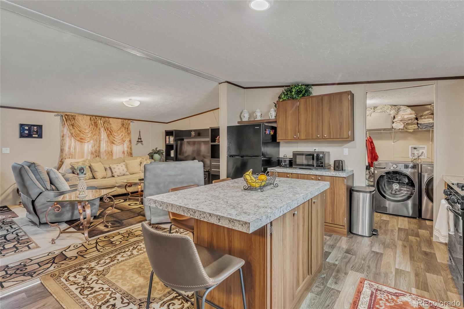 6500 E 88th