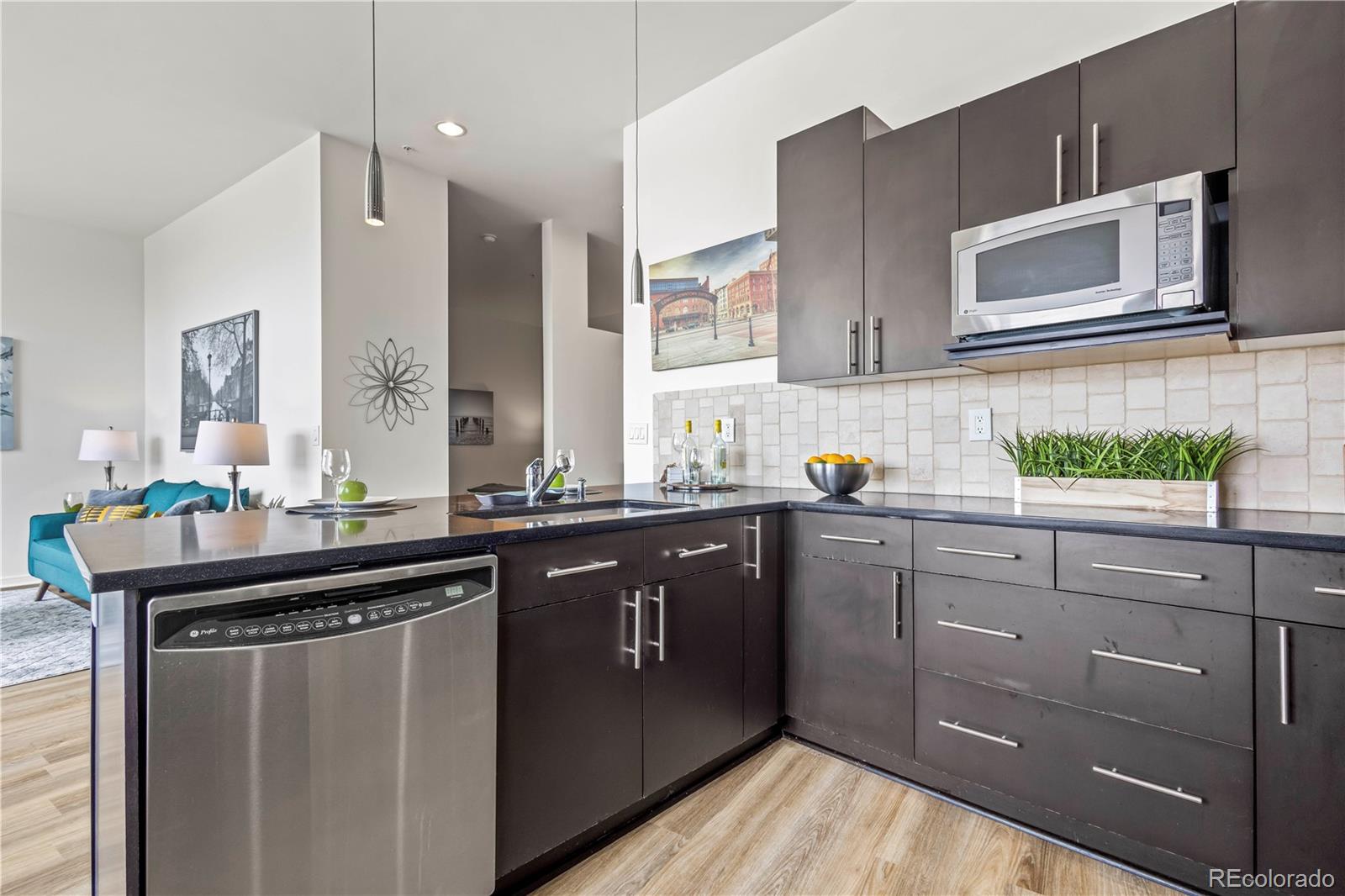 2958 Syracuse Street Unit: 407