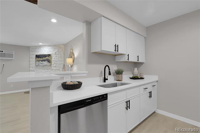 10150 Virginia Avenue Unit: 103