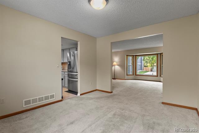 10548 Hobbit Lane